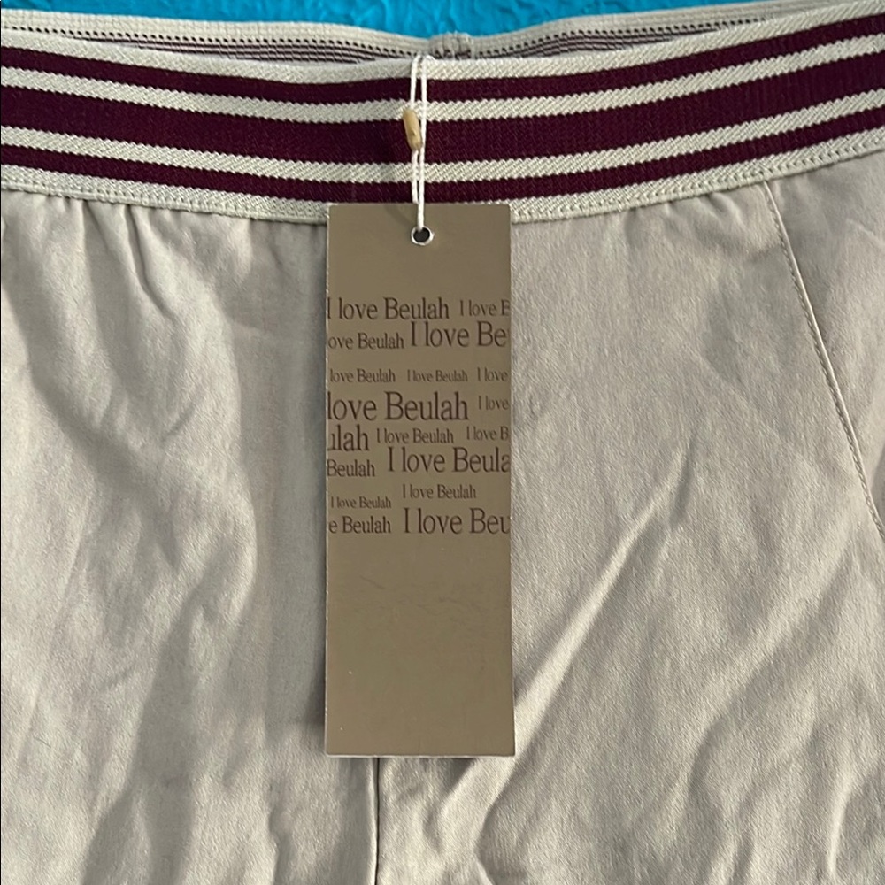 Beige and Black Athletic Leggings - Picture 2 of 3